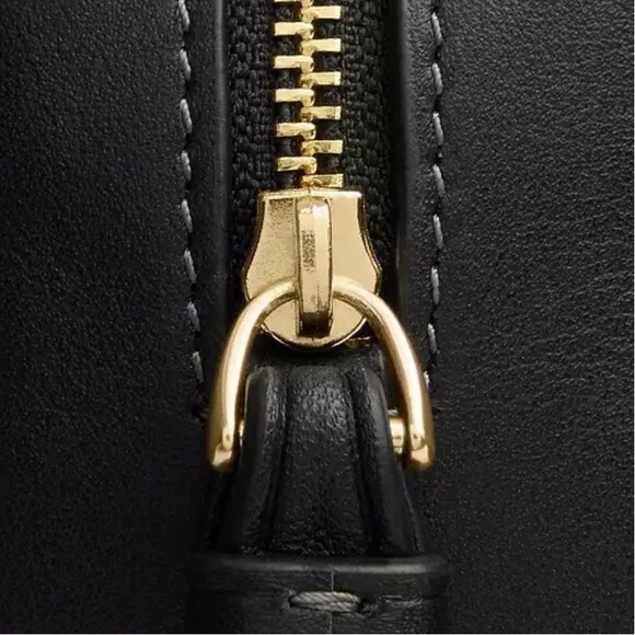 COACH Pouch Wristlet Clutch Bag Womens Small Purse with Cherry Print CDF01 NWT - Picture 7 of 7